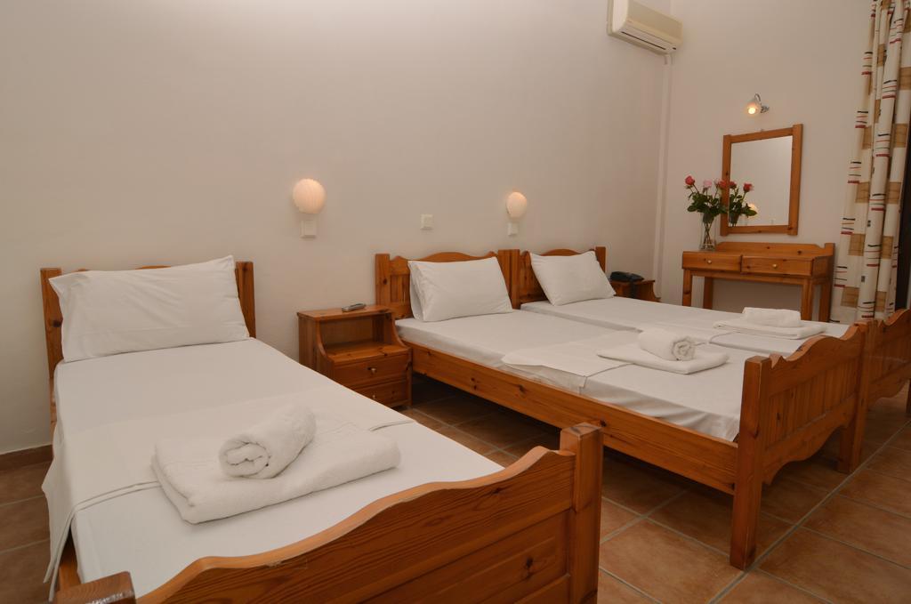 איפסוס Jason Hotel חדר תמונה